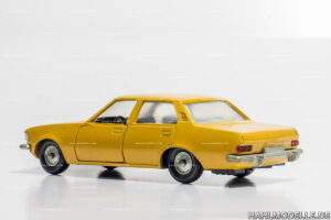 Opel Rekord D, Limousine