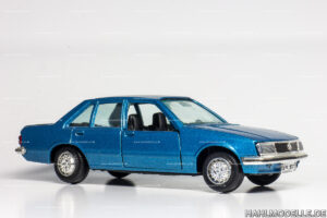 Opel Rekord E1, Limousine