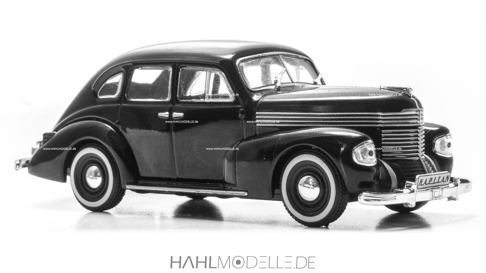 Opel Kapitän 1938 Limousine, schwarz, Ixo, hahlmodelle.de