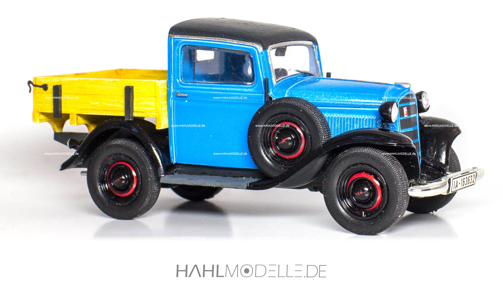 Opel P4 PickUp, blau-schwarz, Code-3 (Basis Ixo), hahlmodelle.de