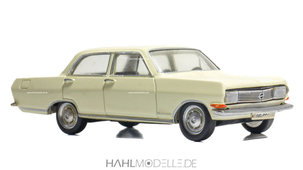 Opel Rekord B, Limousine, elfenbein, Paradcar, hahlmodelle.de