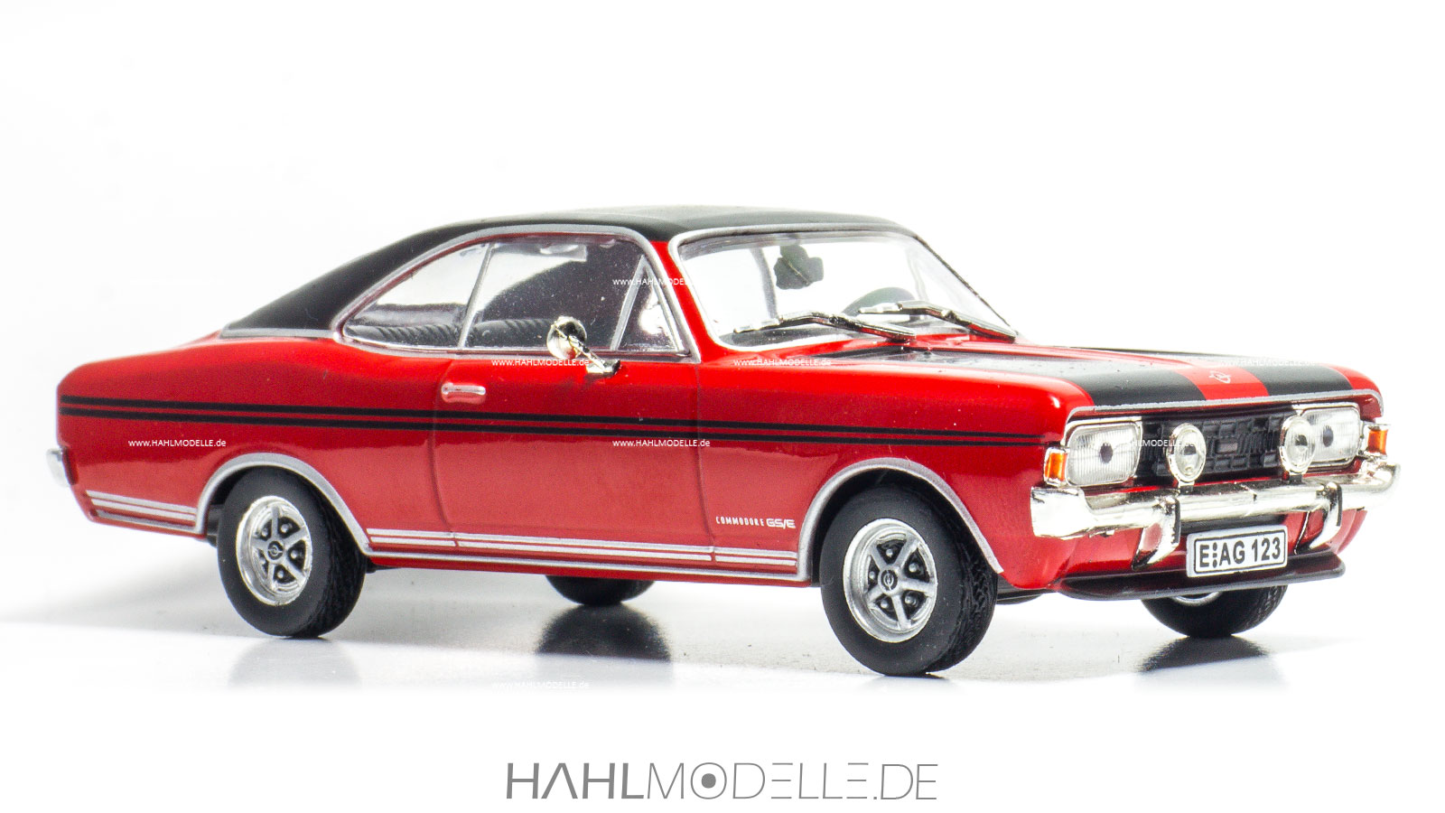 Opel Commodore A, Coupé, rot/schwarz, Ixo, hahlmodelle.de