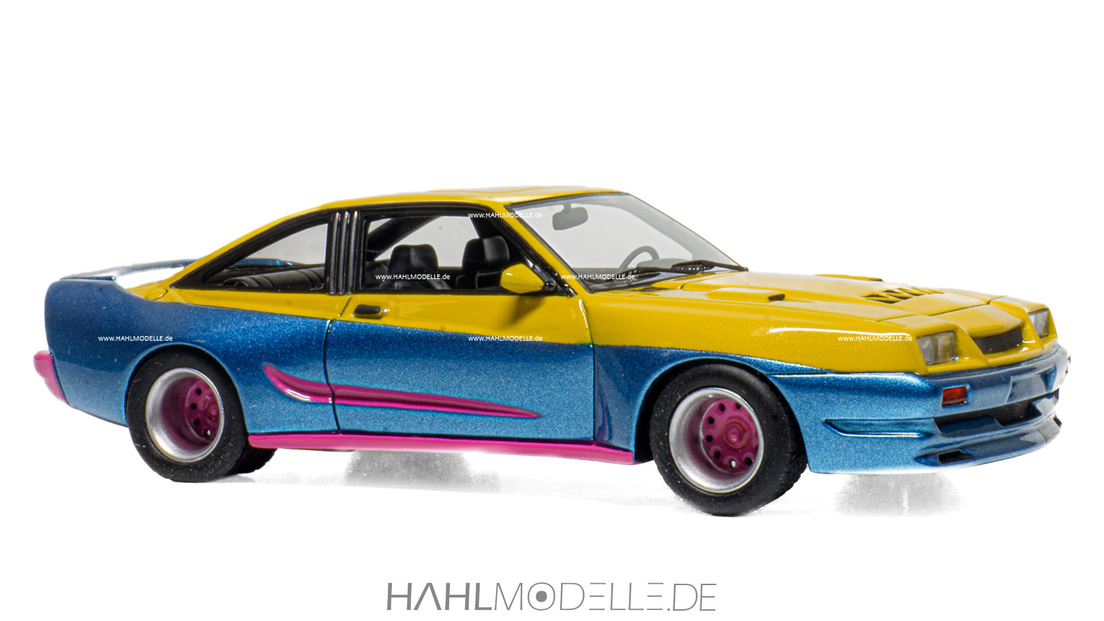 Opel Manta B, Mantzel, Filmwagen aus "Manta Manta", Coupé, blau/gelb, BoS-Models, hahlmodelle.de