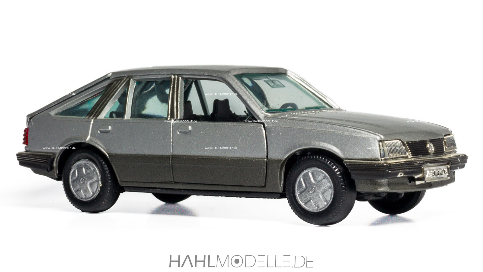 Opel Ascona C (C1), Limousine Schrägheck, silber, Gama, hahlmodelle.de