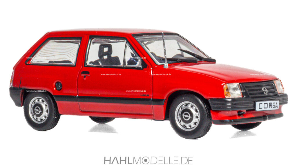 Opel Corsa A, Schrägheck-Limousine, rot, Ixo, hahlmodelle.de