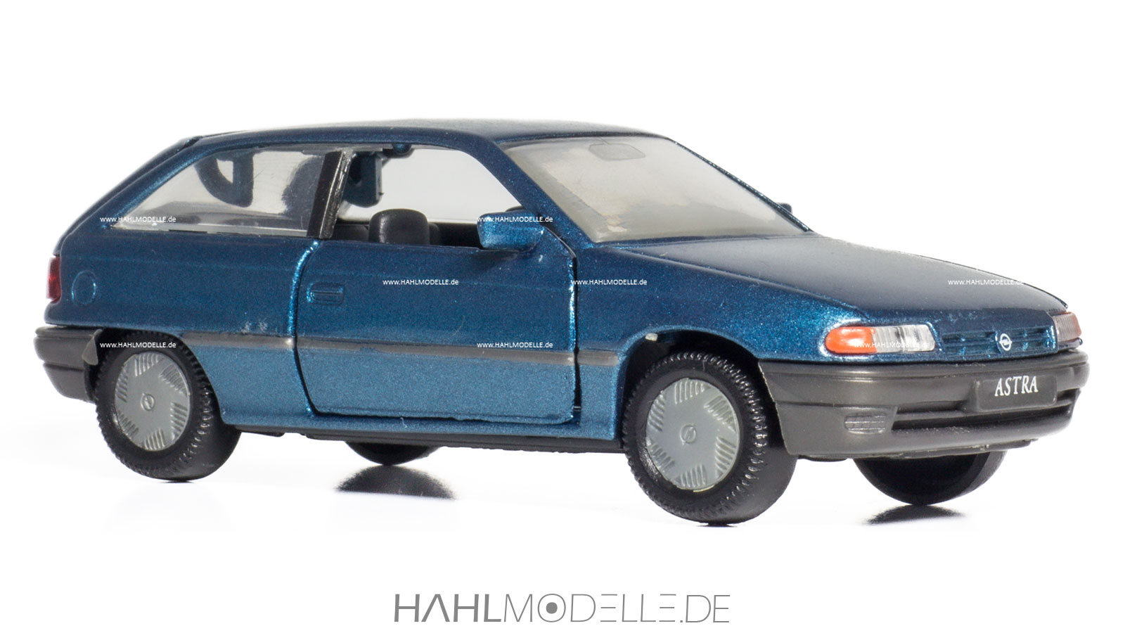 Opel Astra F, Schrägheck-Limousine, blau, Gama, hahlmodelle.de