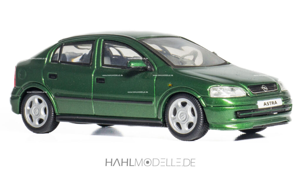 Opel Astra G, Schrägheck-Limousine, grün, Schuco, hahlmodelle.de