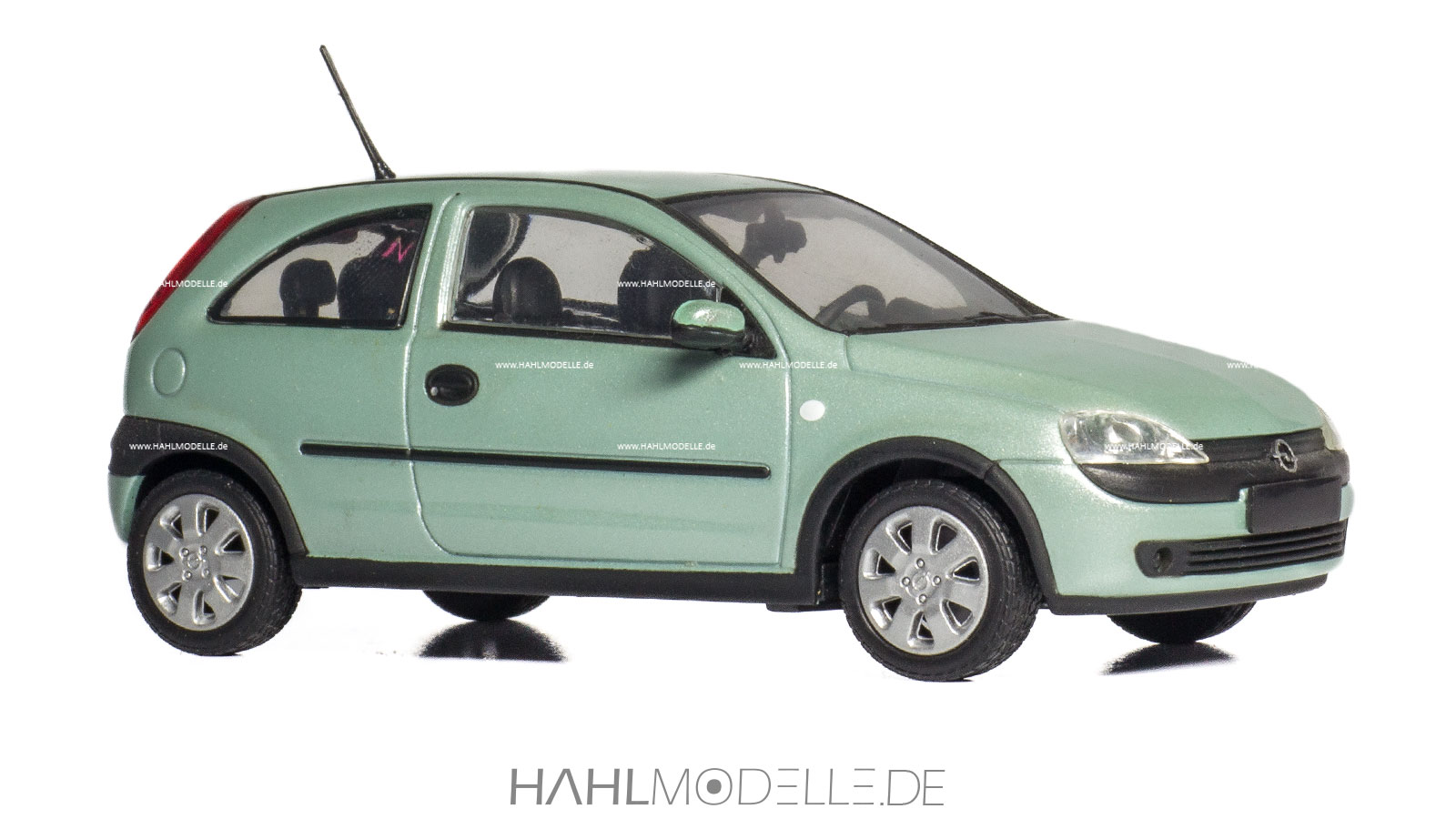 Opel Corsa C, Schrägheck-Limousine, grün, Minichamps, hahlmodelle.de