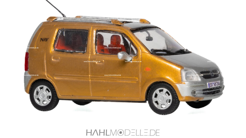 Opel Agila A NjOY (Facelift), MicroVan, gold/silber, Code-3 (Basis: Minichamps), hahlmodelle.de