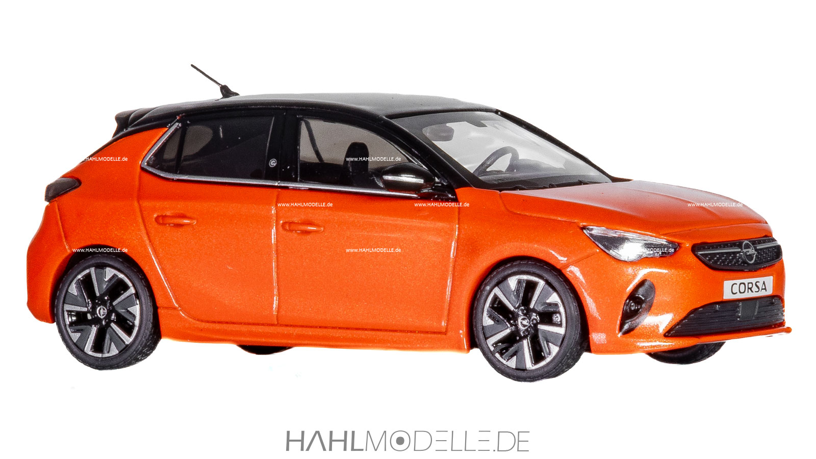 Opel Corsa-e F, Schrägheck-Limousine, orange/schwarz, Minichamps, hahlmodelle.de