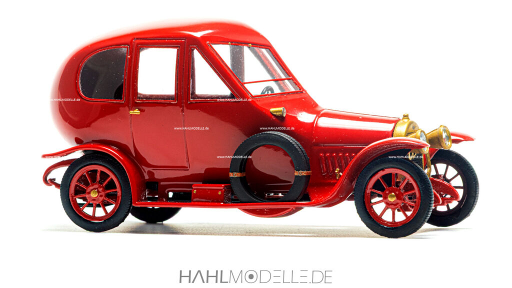 Opel 13/30 PS „Opel Ei“, Limousine, rot, Autopioneer, hahlmodelle.de